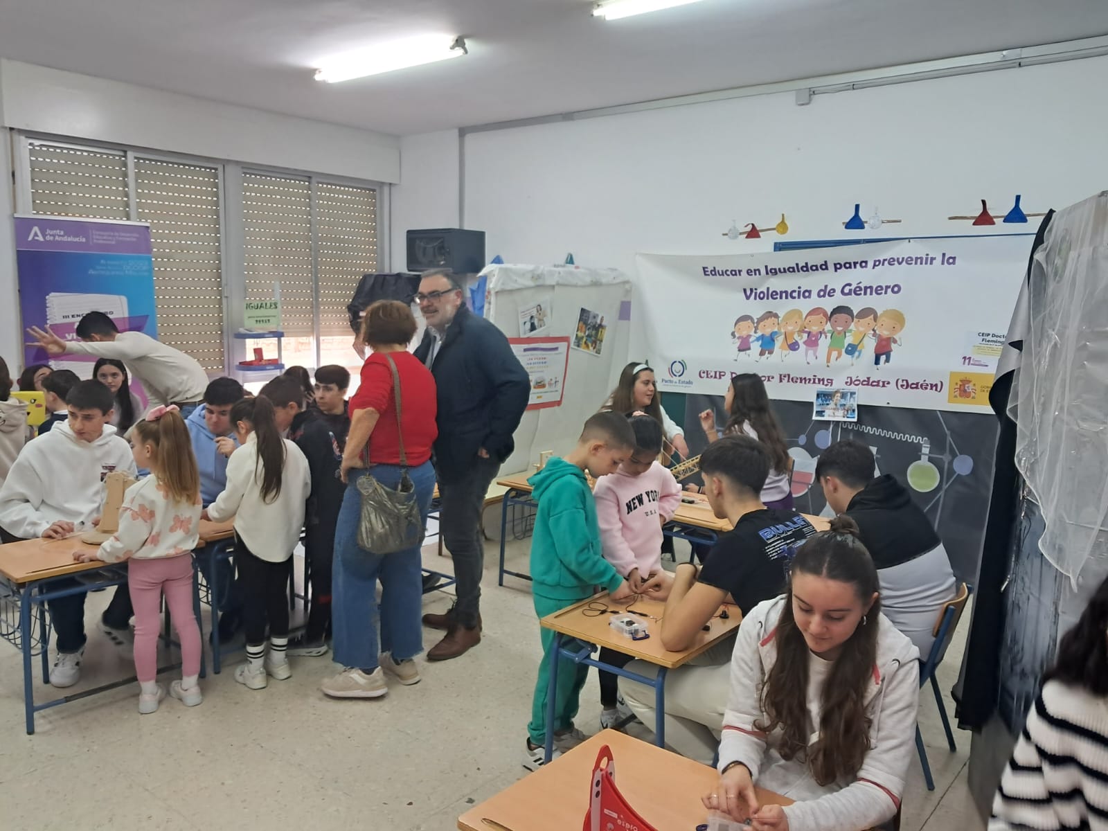 Día de la Mujer y la Niña en la Ciencia en el CEIP Dr. Fleming